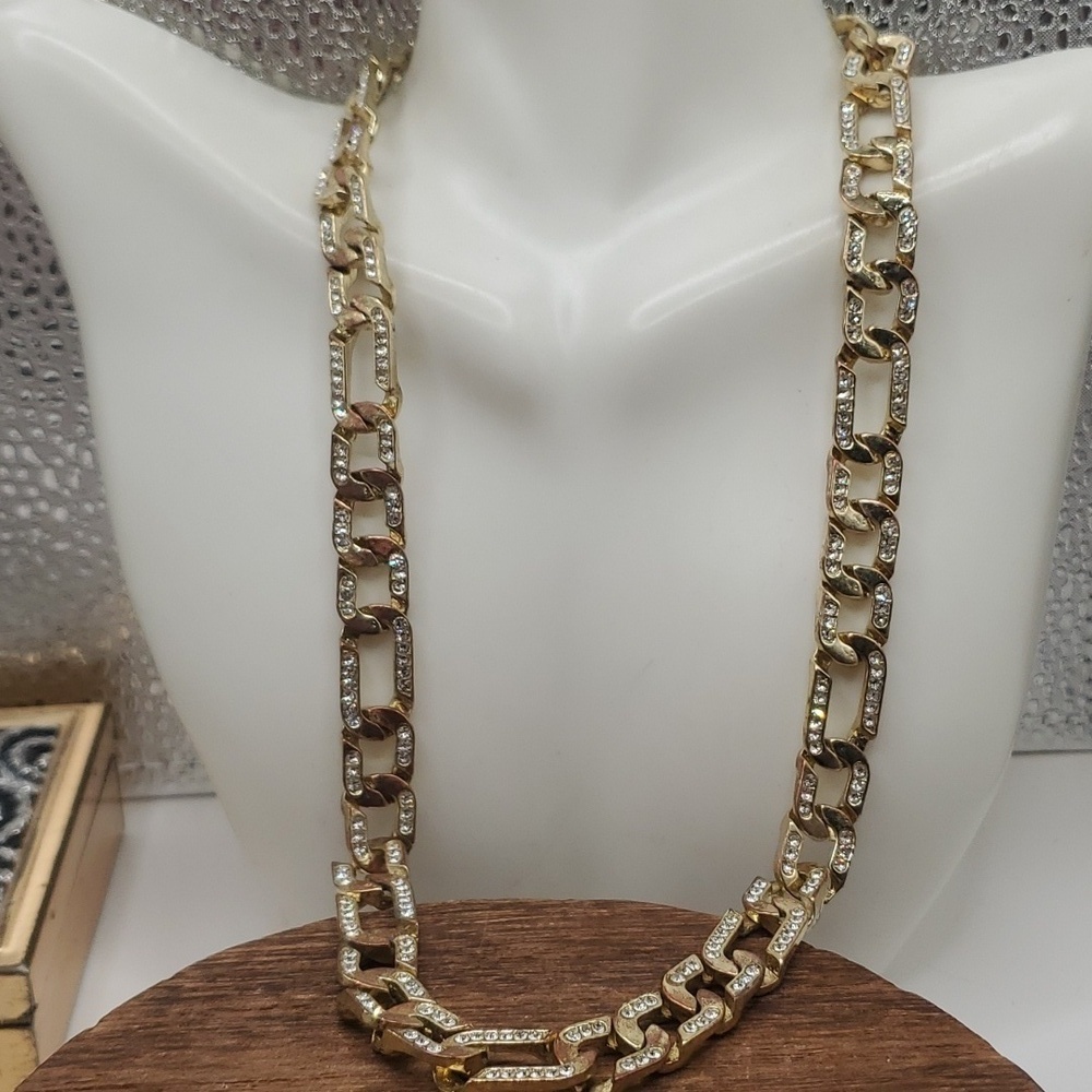 Gold covered brass N3133 estate necklace stunning!